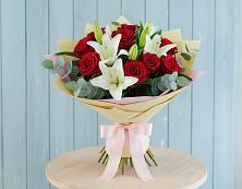 Букет цветов из:  Лилии и Розы в Красная Горка Республика Башкортостан