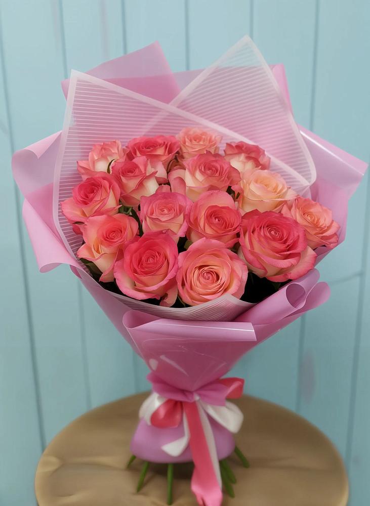 Букет 15 Розовых роз Равель в Красная Горка Республика Башкортостан