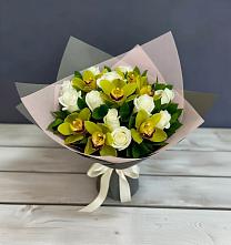 Букет цветов из:  Орхидеи и Розы #REPLACE_PRED# Красная Горка Республика Башкортостан