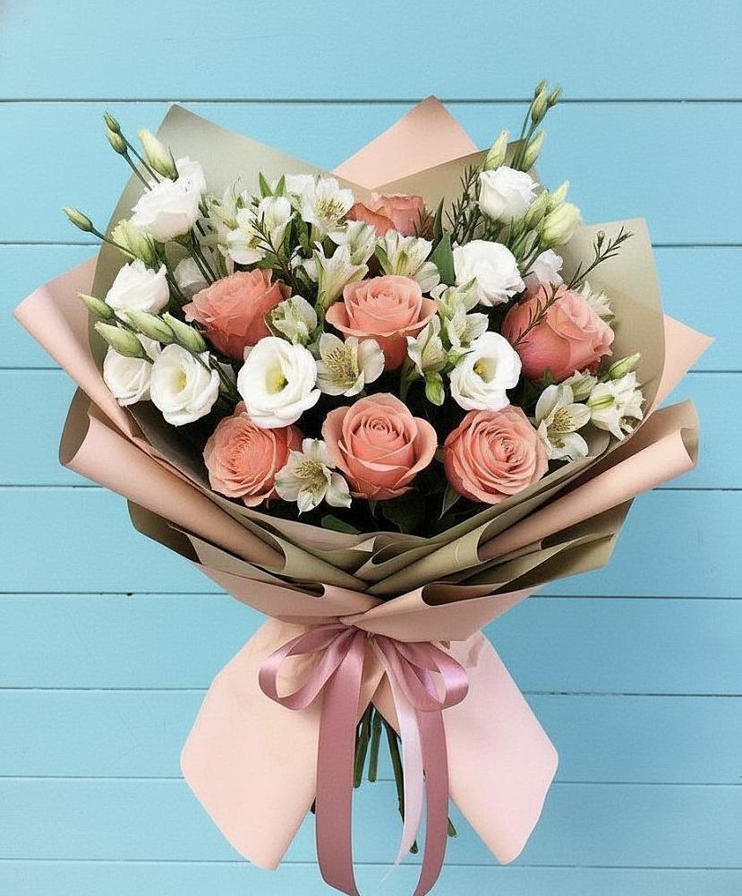 Букет цветов из: Розы, Альстромерии и Лизиантусы в Красная Горка Республика Башкортостан