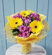 Букет цветов из:  Хризантемы и Герберы в Красная Горка Республика Башкортостан