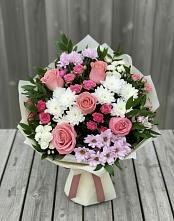 Букет цветов из:  Альстромерии, Гвоздики, Розы и Хризантемы #REPLACE_PRED# Красная Горка Республика Башкортостан