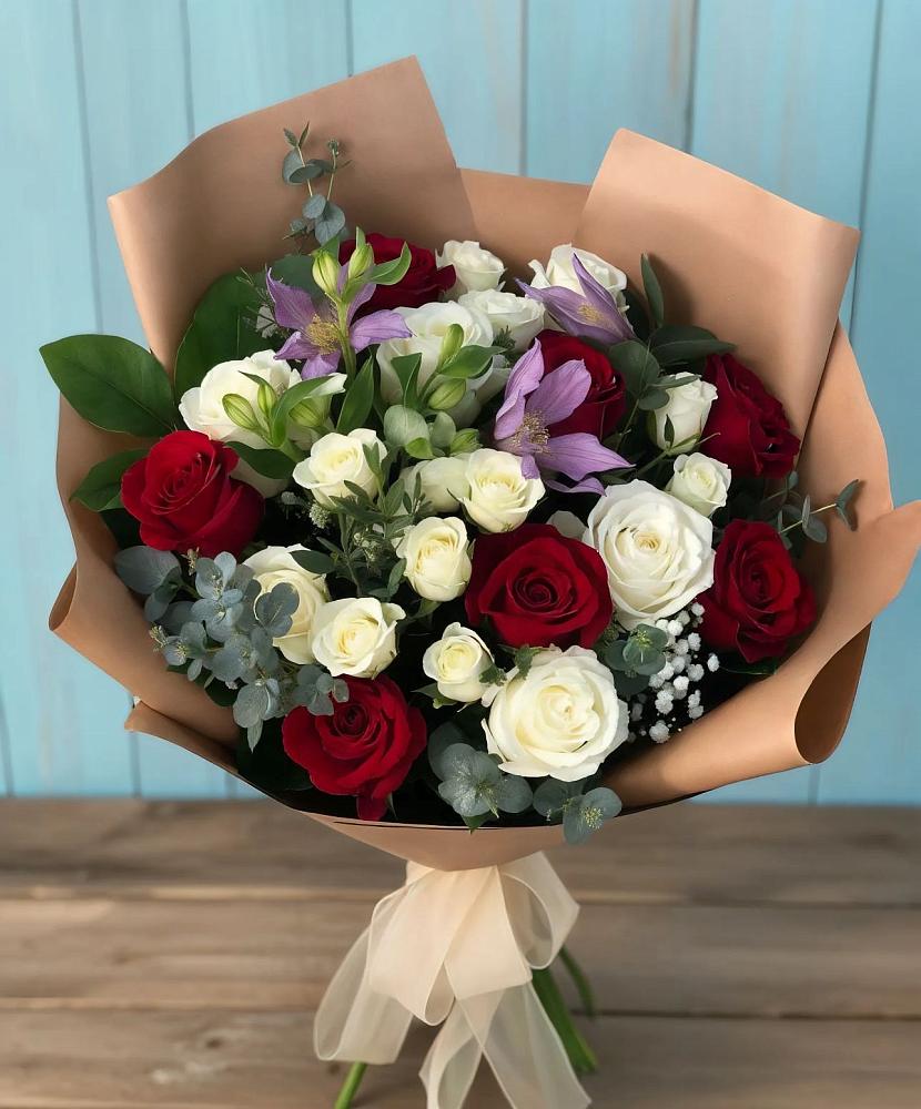 Букет цветов из: Розы и Альстромерии в Красная Горка Республика Башкортостан