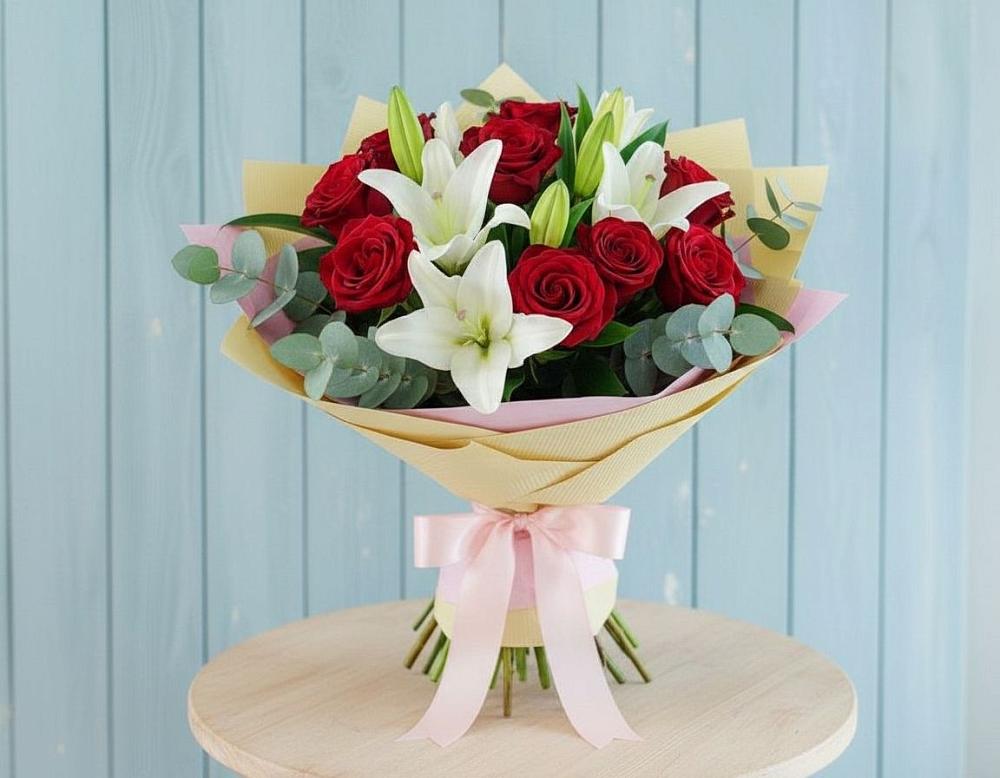 Букет цветов из: Лилии и Розы в Красная Горка Республика Башкортостан